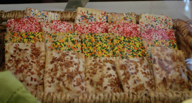 Ted's Ted's Bulletin Pop Tarts